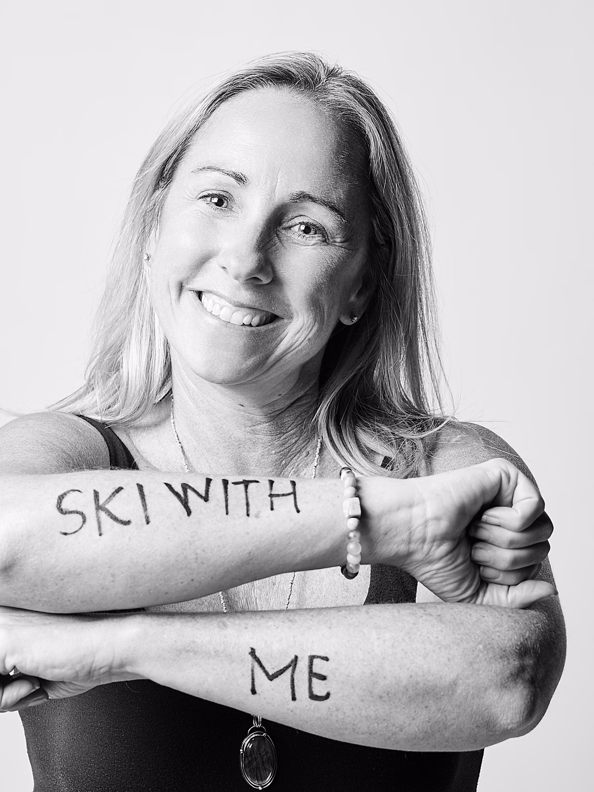 Jamie Issowits - Photo 1