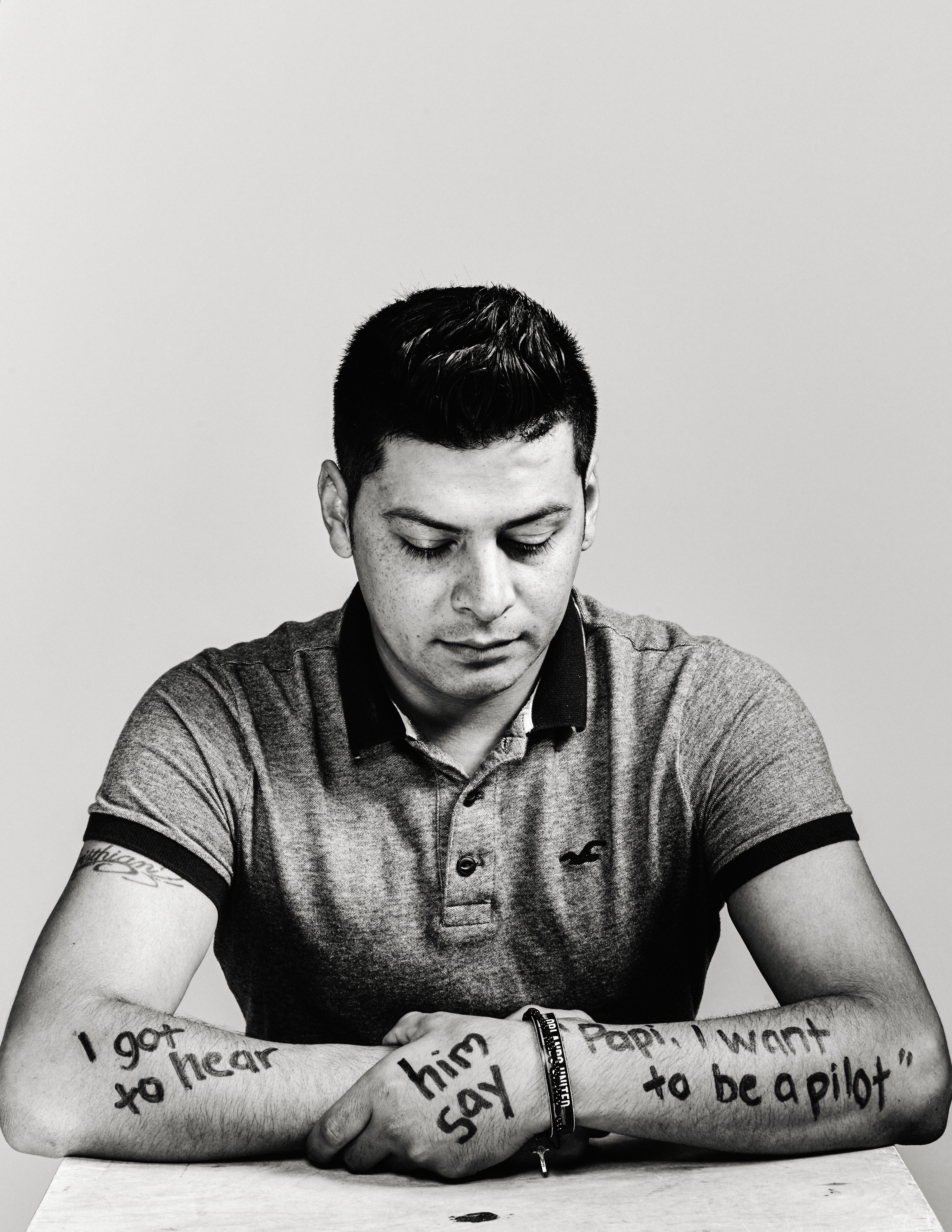 Javier Nava - Photo 1